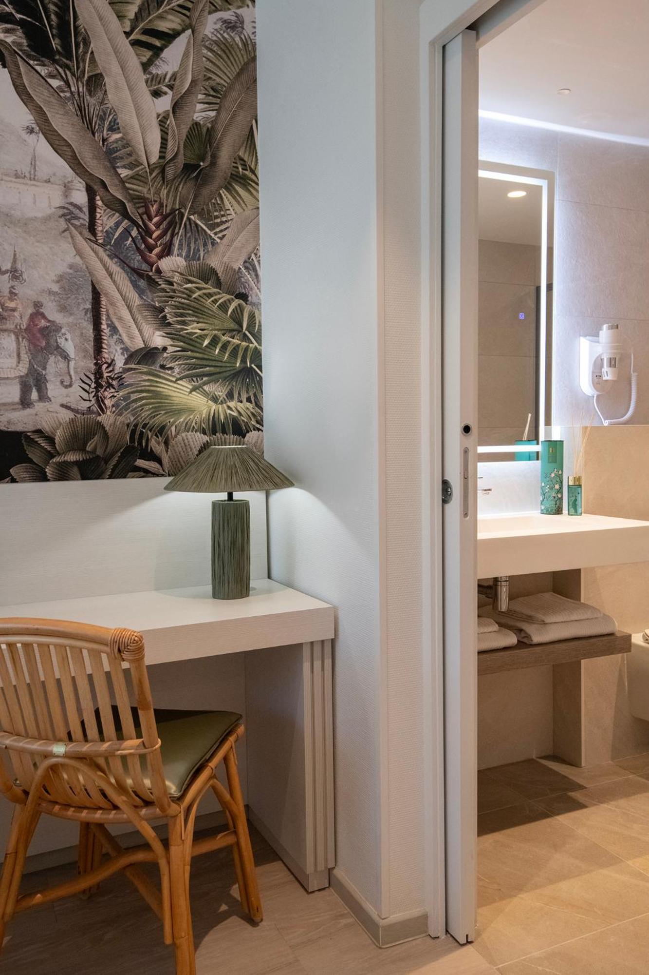 Residence Hoteliere Chambord Au Coeur De Menton - Entierement Renovee מראה חיצוני תמונה