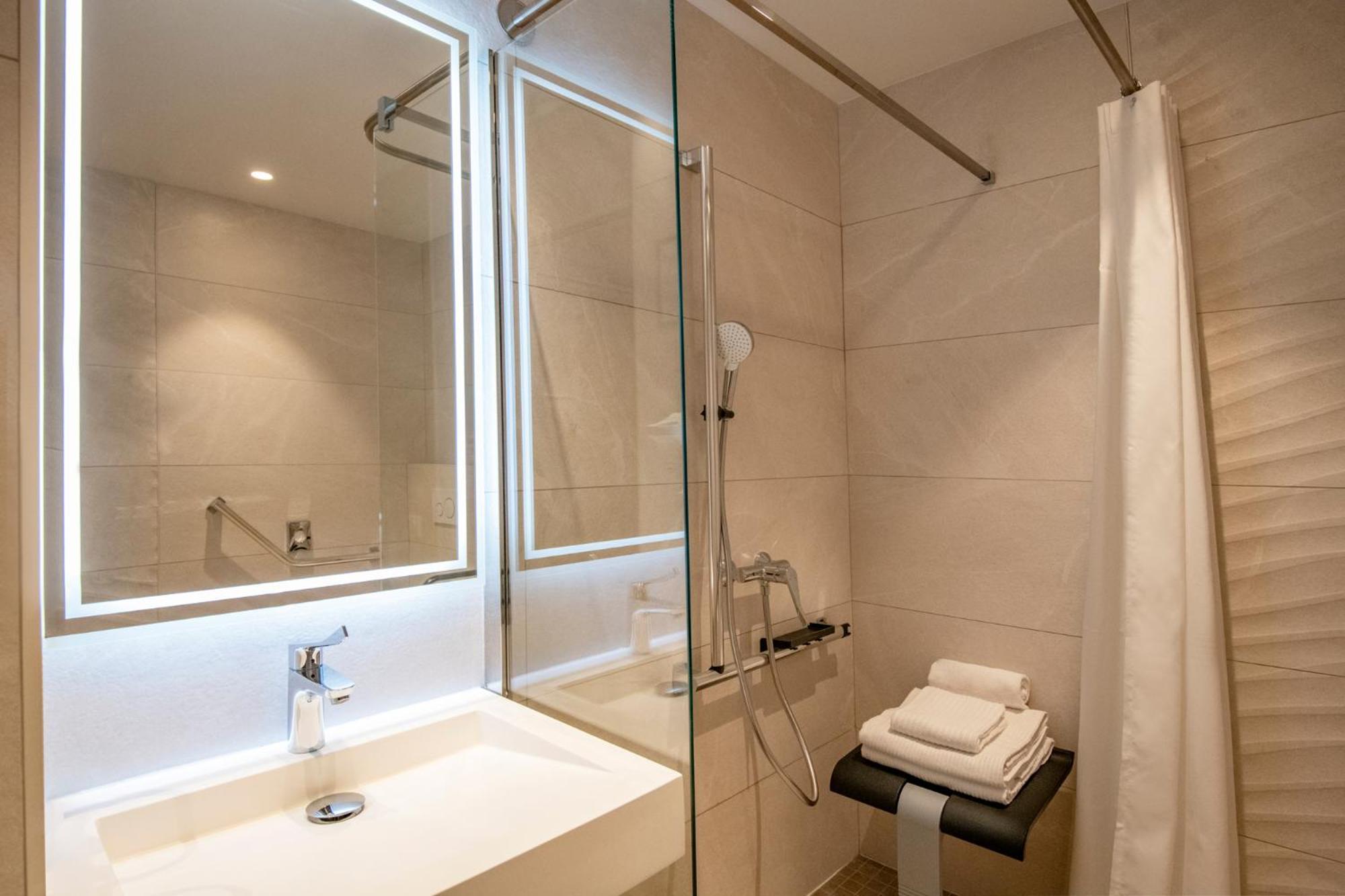 Residence Hoteliere Chambord Au Coeur De Menton - Entierement Renovee מראה חיצוני תמונה