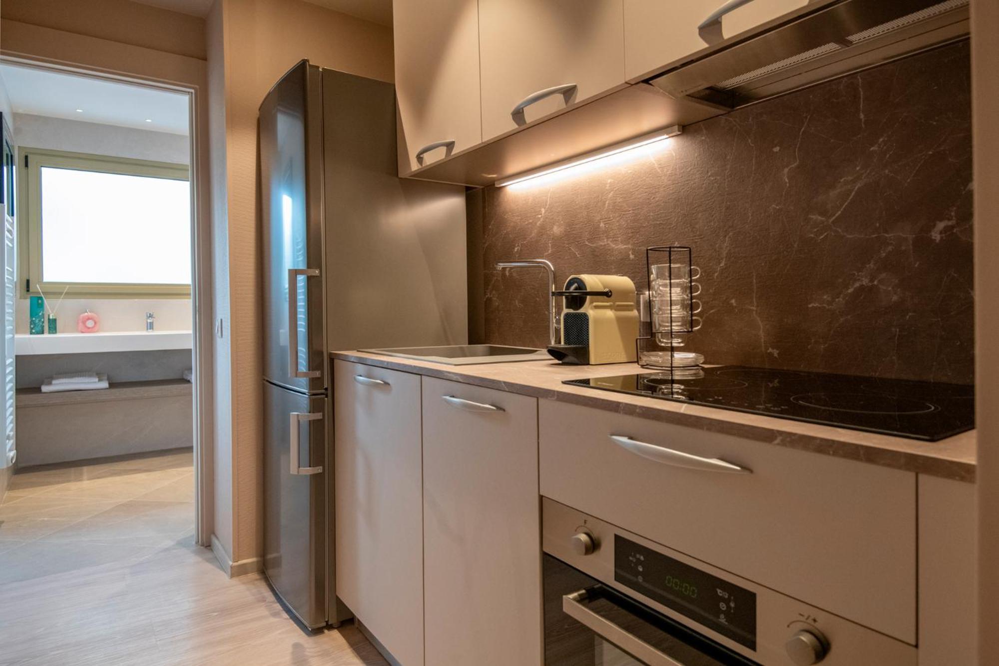 Residence Hoteliere Chambord Au Coeur De Menton - Entierement Renovee מראה חיצוני תמונה