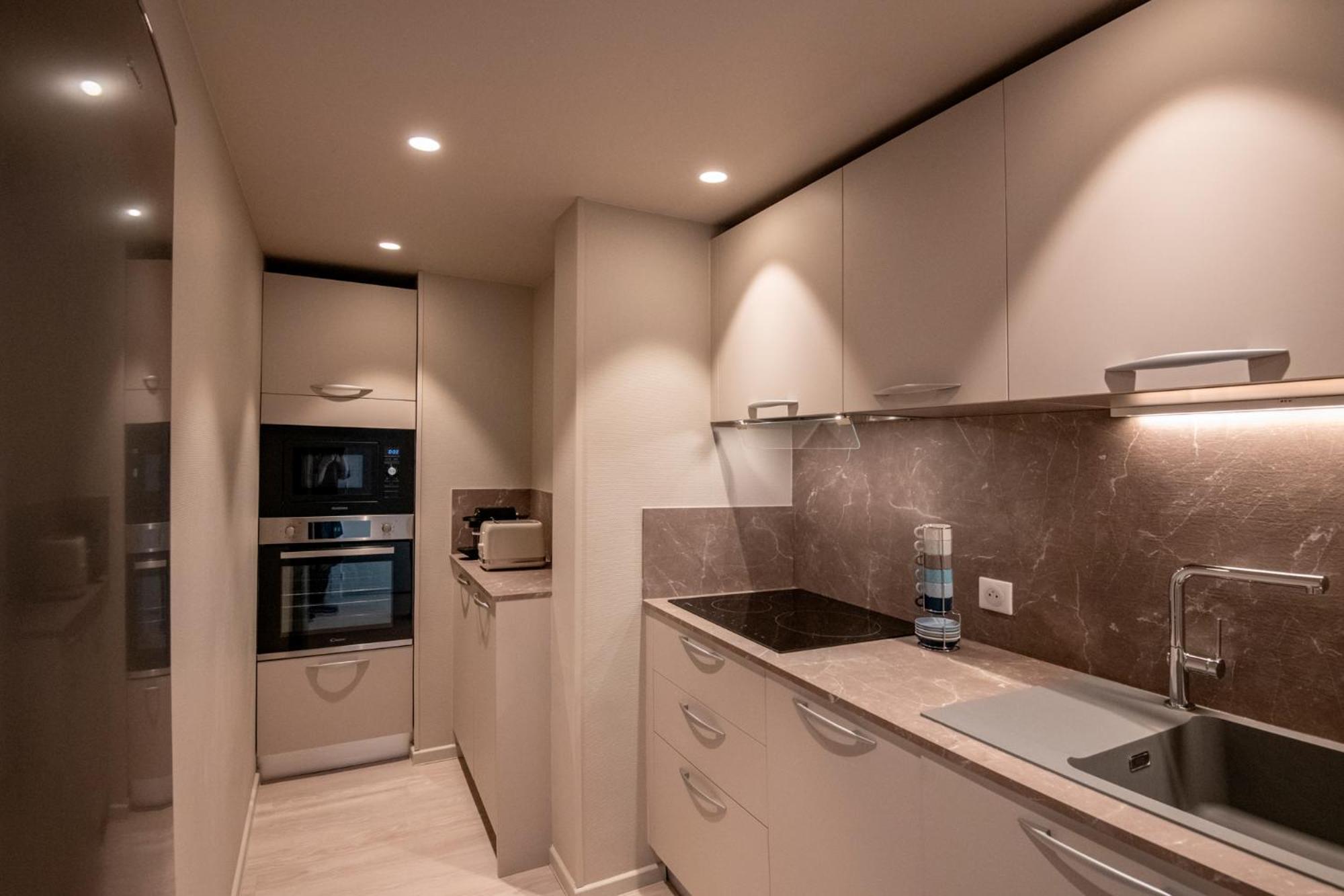 Residence Hoteliere Chambord Au Coeur De Menton - Entierement Renovee מראה חיצוני תמונה